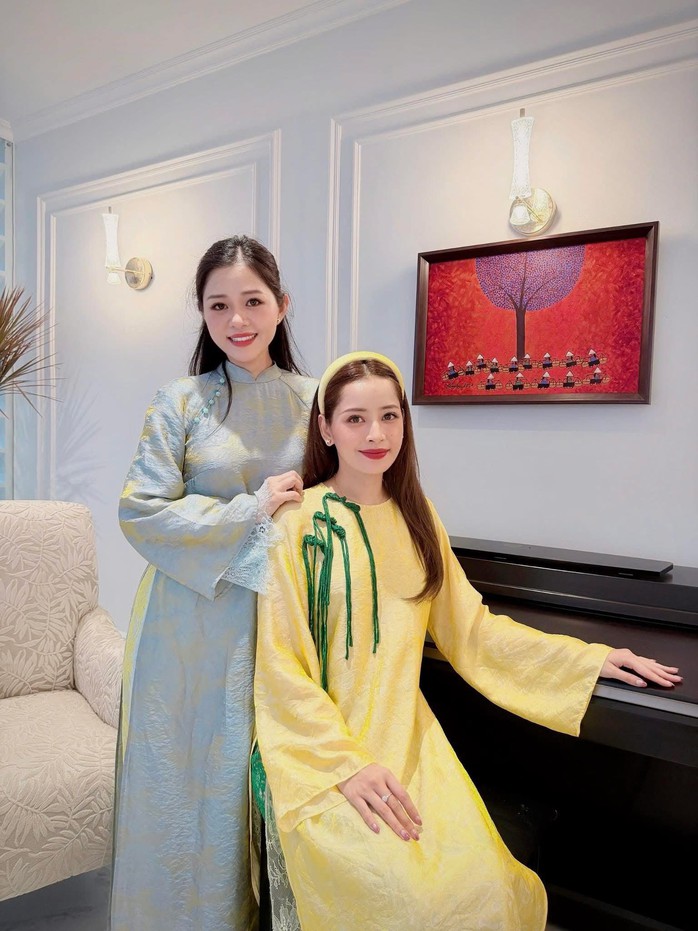 V&acirc;n Trang, Ninh Dương Lan Ngọc&hellip; tưng bừng đ&oacute;n Xu&acirc;n B&iacute;nh Ngọ - Ảnh 22.