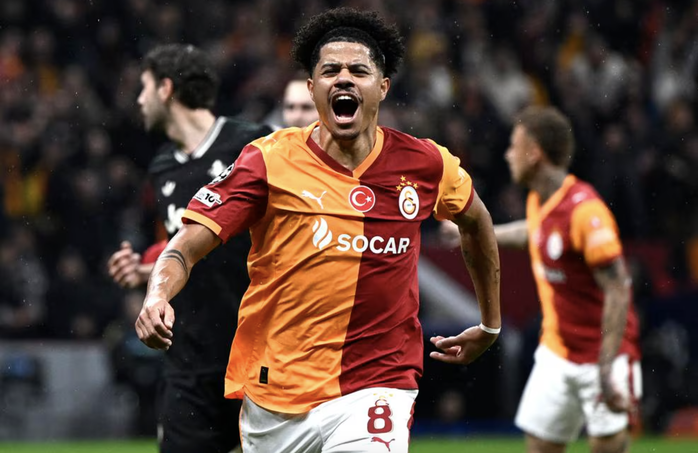 Galatasaray thắng trận cầu 7 b&agrave;n, "B&agrave; đầm gi&agrave;" thua tan t&aacute;c tại Istanbul - Ảnh 1.