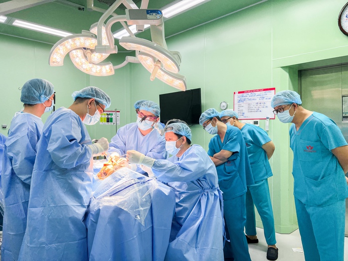 Kỳ t&iacute;ch mang lại nụ cười cho những bệnh nh&acirc;n ngh&egrave;o - Ảnh 1.