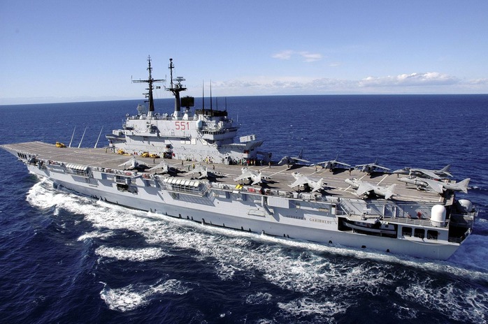 T&agrave;u s&acirc;n bay đầu ti&ecirc;n của Indonesia c&oacute; g&igrave; đặc biệt? - Ảnh 2.