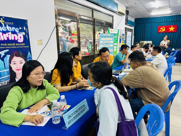 Thị trường lao động TPHCM năm 2026: Những ngành nghề sẽ khát nhân lực sau Tết - Ảnh 1.