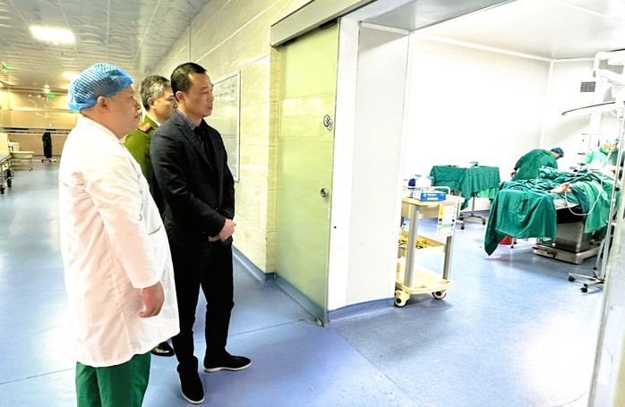 Vụ n&eacute;m m&igrave;n v&agrave;o nh&agrave; anh vợ ng&agrave;y 2 Tết: Nghi phạm đ&atilde; treo cổ tự tử - Ảnh 2.