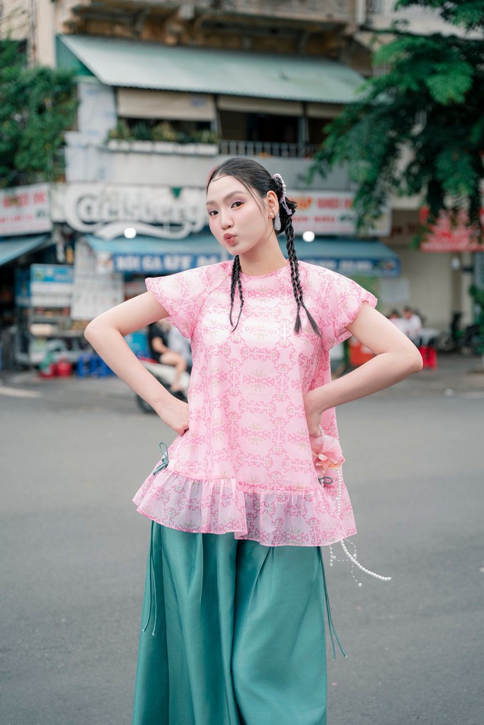 B&Agrave;I XU&Acirc;N ONLINE ĐĂNG 20-2 (M&Ugrave;NG 4). TỰA: Đo&agrave;n Minh Anh: "Tự tin, kết nối khi l&agrave;m việc c&ugrave;ng "ba Giang!" - Ảnh 7.