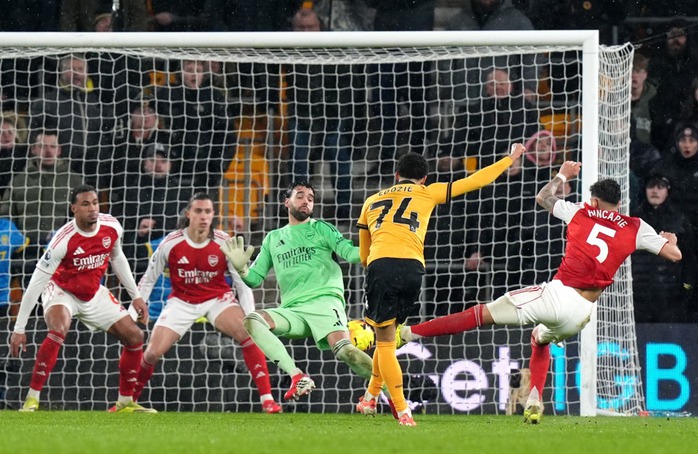 HLV Arsenal chỉ tr&iacute;ch gay gắt học tr&ograve; sau trận ho&agrave; Wolves - Ảnh 1.
