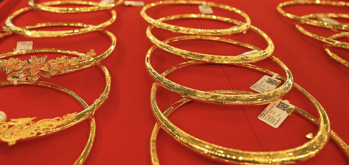 Gi&aacute; v&agrave;ng v&agrave; bạc tăng mạnh Tối 19 - 2: Xu hướng thị trường 2026 - Ảnh 2.