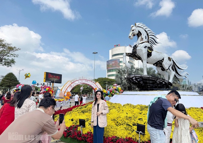 B&igrave;nh chọn linh vật ngựa đẹp nhất Tết B&iacute;nh Ngọ: Chỉ c&ograve;n 1 ng&agrave;y để bứt ph&aacute;! - Ảnh 6.