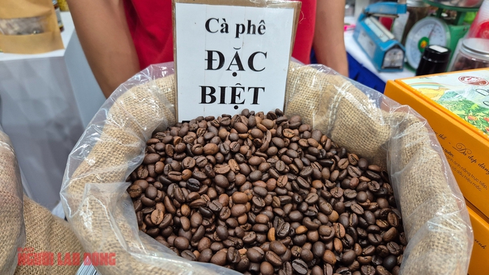 Gi&aacute; c&agrave; ph&ecirc; h&ocirc;m nay 2 - 2: Mỹ tăng mua c&agrave; ph&ecirc; Việt Nam đột biến - Ảnh 2.