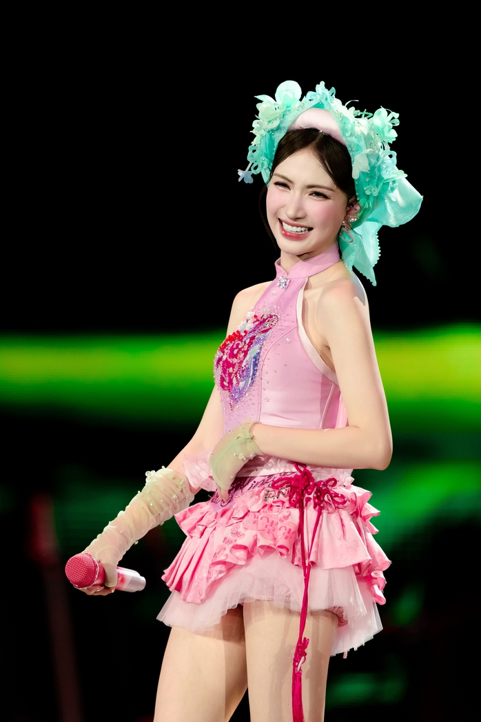 Fancon "Bắc Bling": Hòa Minzy và một năm bứt tốc đầy thuyết phục - Ảnh 8.