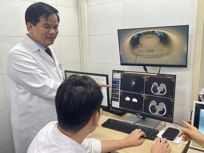 Vướng mắc thanh to&aacute;n X-quang dưới 6 ph&uacute;t: Bộ Y tế n&oacute;i g&igrave;? - Ảnh 1.