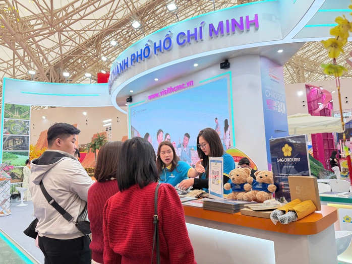 Saigontourist Group đồng hành cùng Hội chợ Mùa xuân - Khởi đầu hành trình Tết Việt rực rỡ - Ảnh 3. Saigontourist Group đồng hành cùng Hội chợ Mùa xuân - Khởi đầu hành trình Tết Việt rực rỡ - Ảnh 3.