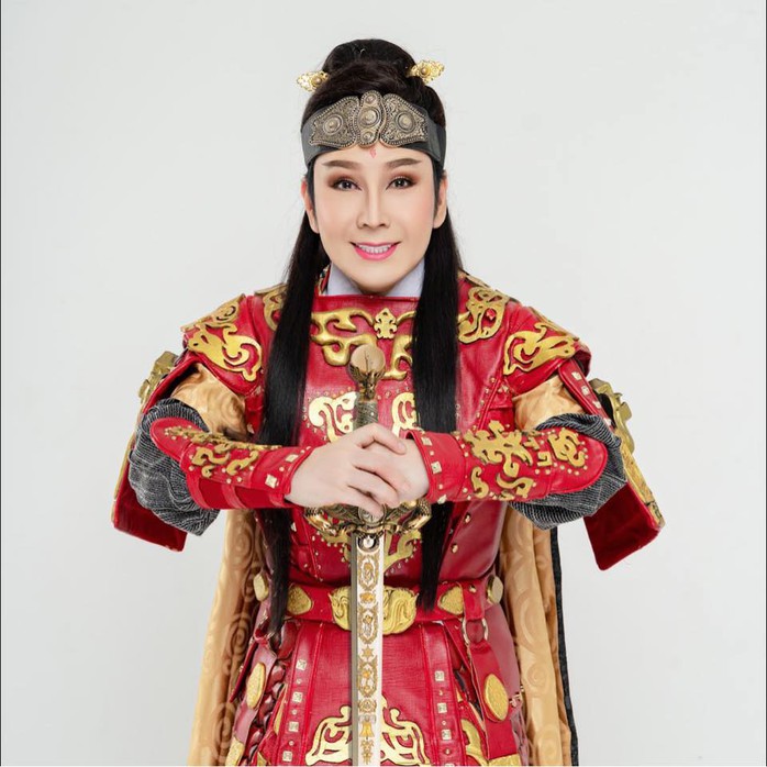 NSƯT Vũ Lu&acirc;n: Trở về để "đ&aacute;nh thức" nhịp thở s&acirc;n khấu - Ảnh 1.