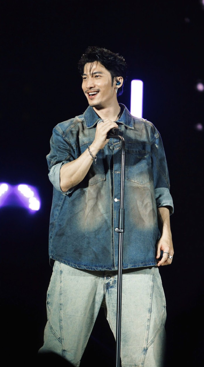 B&Agrave;I XU&Acirc;N ONLINE NG&Agrave;Y 21-2 (M&Ugrave;NG 5 TẾT). TỰA: Li&ecirc;n Bỉnh Ph&aacute;t &ndash; Băng Di: Tết b&igrave;nh y&ecirc;n b&ecirc;n gia đ&igrave;nh! - Ảnh 9.