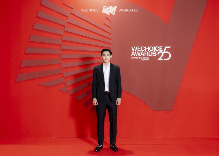 Nguyễn Đ&igrave;nh Bắc: Khởi đầu năm mới bằng những b&agrave;n thắng v&agrave; việc tử tế - Ảnh 1.