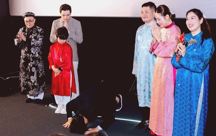 "M&ugrave;i phở" tuy&ecirc;n bố CEO Lotte Entertainment Vietnam quỳ lạy để cảm ơn! - Ảnh 3.