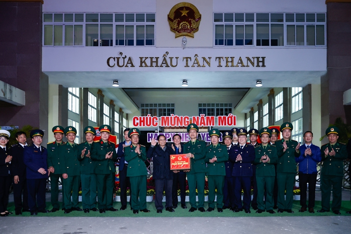 Thủ tướng ph&aacute;t động Chiến dịch Đ&ocirc;ng Kh&ecirc; 2026 ho&agrave;n th&agrave;nh cao tốc Lạng Sơn Cao Bằng - Ảnh 9.