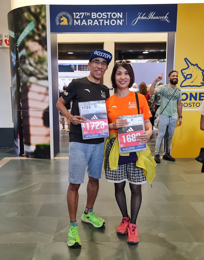 Runner "qu&yacute; tộc" Việt v&agrave; h&agrave;nh tr&igrave;nh chạy 6 giải marathon lớn nhất thế giới - Ảnh 1.