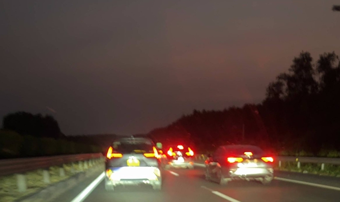 &Ugrave;n tắc cao tốc TPHCM li&ecirc;n tục v&agrave;o tối m&ugrave;ng 5 Tết , hướng dẫn đi Quốc lộ 1 , 51 - Ảnh 4.