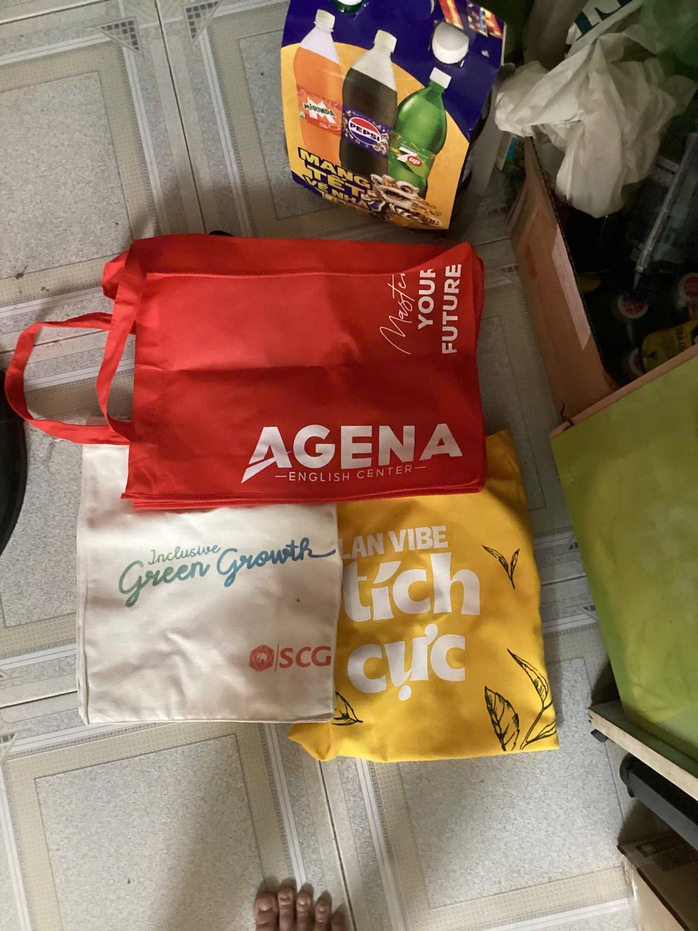 Cuộc thi "Tết xanh": Những chiếc túi đựng mùa xuân của mẹ - Ảnh 1.