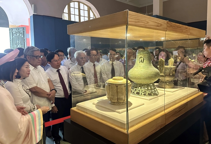 Một danh nh&acirc;n ở Hải Ph&ograve;ng sở hữu 18 bảo vật quốc gia  - Ảnh 10.