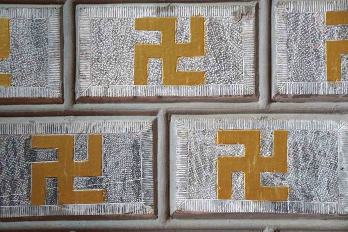 Ch&ugrave;a Cương X&aacute; - ng&ocirc;i ch&ugrave;a nhiều chữ Vạn nhất Việt Nam - Ảnh 2.