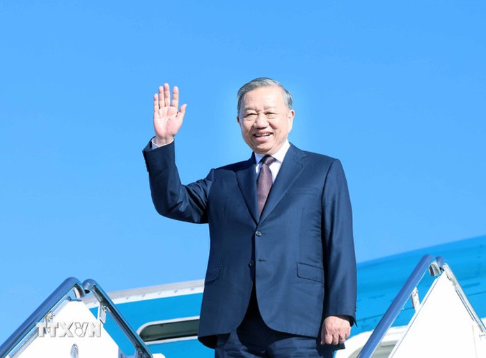 Tổng B&iacute; thư T&ocirc; L&acirc;m kết th&uacute;c chuyến tham dự Cuộc họp Khai mạc Hội đồng H&ograve;a b&igrave;nh về Gaza tại Mỹ - Ảnh 1.