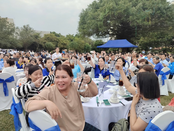 C&ocirc;ng đo&agrave;n TPHCM: 3.772 tỉ đồng lo Tết cho đo&agrave;n vi&ecirc;n, người lao động - Ảnh 4.