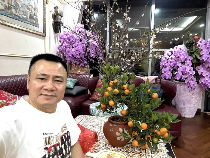 B&Agrave;I XU&Acirc;N ONLINE 22-2 (M&Ugrave;NG 6). TỰA: Nghệ sĩ du xu&acirc;n: Mang ước mơ cống hiến v&agrave;o đời sống s&acirc;n khấu - Ảnh 1.