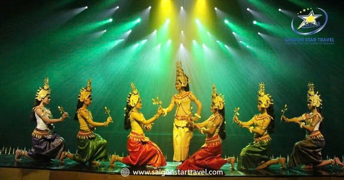 Huyền thoại l&agrave;ng ch&agrave;i - khi s&acirc;n khấu đ&aacute;nh thức linh hồn biển cả - Ảnh 6.