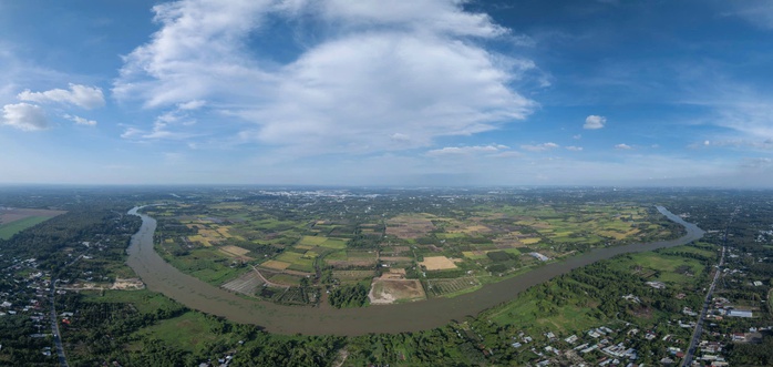 Tăng tốc triển khai c&aacute;c dự &aacute;n trọng điểm - Ảnh 1.