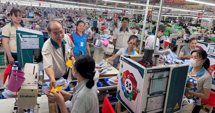 Một c&ocirc;ng ty ở Đồng Nai chi gần 7 tỉ đồng l&igrave; x&igrave; đầu năm cho c&ocirc;ng nh&acirc;n - Ảnh 1.