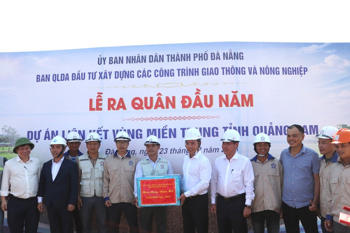 Chủ tịch Đ&agrave; Nẵng: Năm con ngựa phải "phi nhanh" ngay từ đầu năm - Ảnh 3.