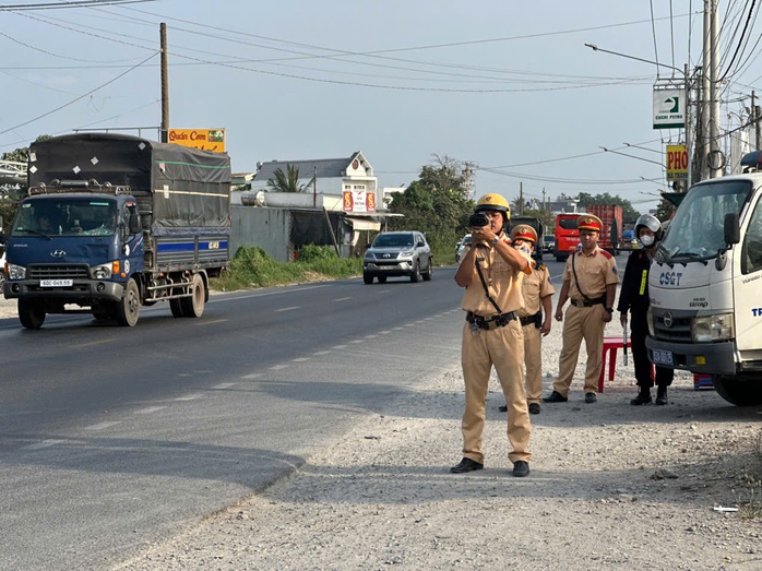 Tây Ninh và Đồng Tháp xử lý gần 1 . 100 Trường hợp vi phạm nồng độ cồn trong 9 ngày Tết - Ảnh 2. Tây Ninh và Đồng Tháp xử lý gần 1 . 100 Trường hợp vi phạm nồng độ cồn trong 9 ngày Tết - Ảnh 2.