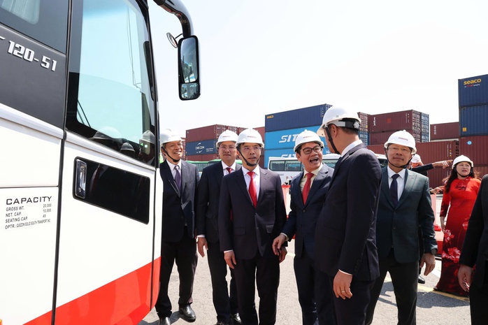 THACO của tỉ ph&uacute; Trần B&aacute; Dương phấn đấu nộp ng&acirc;n s&aacute;ch 27 . 000 Tỉ đồng năm 2026 - Ảnh 2.