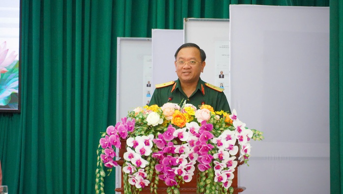 Ứng cử vi&ecirc;n Đại biểu Quốc hội v&agrave; HĐND TPHCM tiếp x&uacute;c cử tri tại phường Phước Thắng - Ảnh 3.