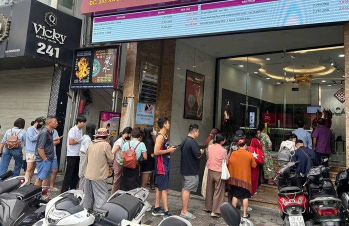 Gi&aacute; bạc h&ocirc;m nay 24 - 2: Biến động v&agrave; xu hướng đầu tư trước v&iacute;a Thần T&agrave;i - Ảnh 2.