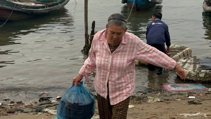 Ngư d&acirc;n Huế thu tiền triệu từ mực tươi nhờ quản l&yacute; IUU hiệu quả năm 2026 - Ảnh 9.