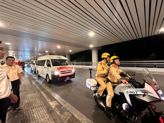 Tr&aacute;i tim đi từ Bắc v&agrave;o Nam hồi sinh cho bệnh nhi 11 tuổi - Ảnh 1.