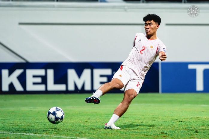 Trung vệ "th&eacute;p" U23 Việt Nam tạm chia tay CLB CAHN - Ảnh 4.