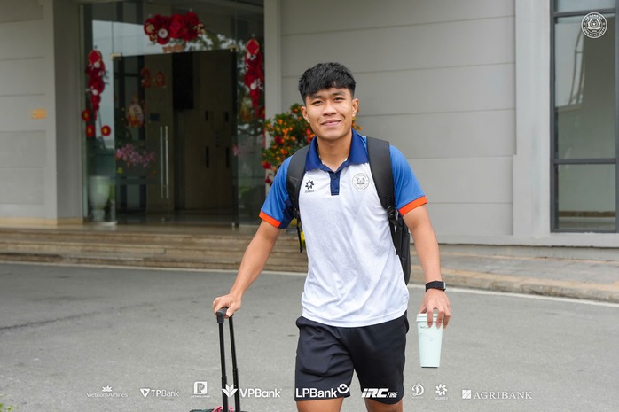 Trung vệ "th&eacute;p" U23 Việt Nam tạm chia tay CLB CAHN - Ảnh 5.