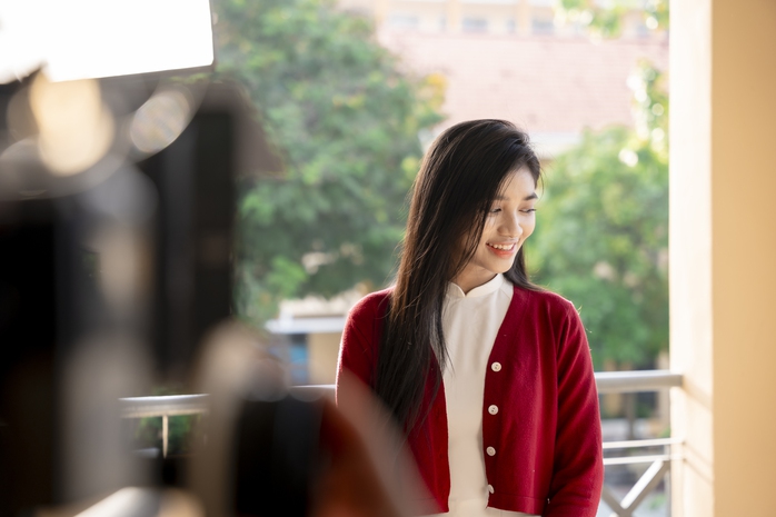 NSƯT Hữu Châu, Vân Trang đóng phim tâm linh, kỳ bí - Ảnh 4.