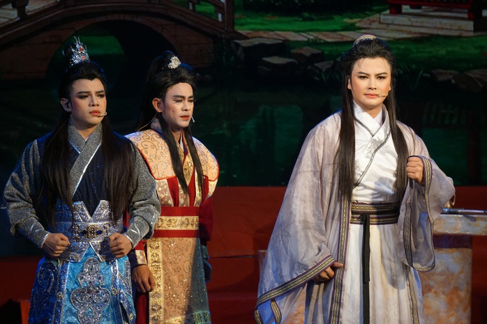 Võ Minh Lâm, Hoàng Hải, Nguyễn Văn Mẹo tung hứng tiếng cười trong vở"Phước Lộc Thọ" - Ảnh 1.