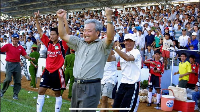 Tượng đài bóng đá Hoàng Anh Gia Lai đột ngột qua đời - Ảnh 3.