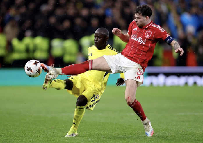 Nottingham Forest thua sân nhà vẫn vượt vòng play-off Europa League - Ảnh 1.