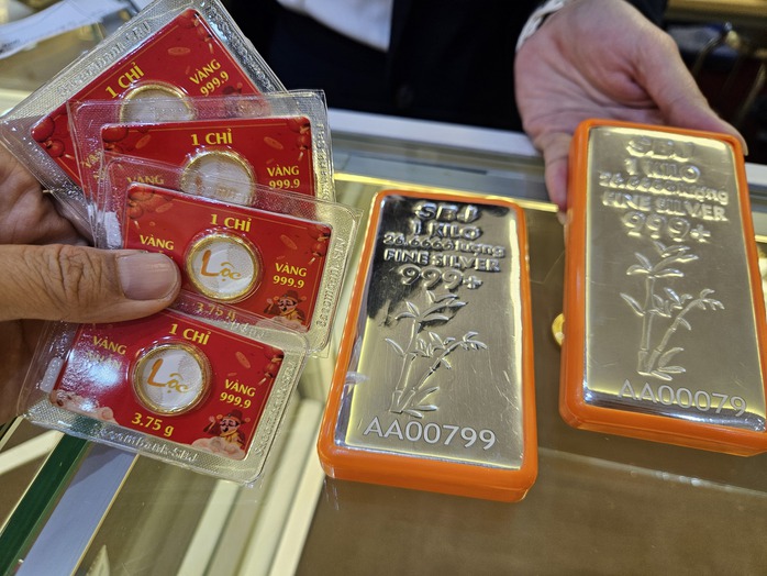 Dự b&aacute;o gi&aacute; V&agrave;ng bạc 2026: Tăng mạnh sau căng thẳng Mỹ - Israel tấn c&ocirc;ng Iran - Ảnh 3.