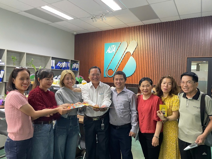 TPHCM: Dự kiến 100% người lao động trở lại l&agrave;m việc v&agrave;o đầu th&aacute;ng 3 - Ảnh 1.