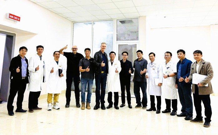 Đưa hệ thống xạ trị hiện đại vào điều trị ung thư tại Thanh Hóa - Ảnh 3.