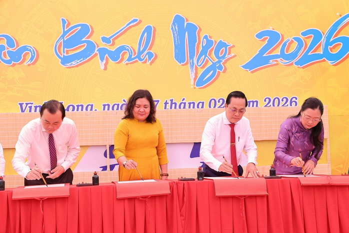 Vĩnh Long tổ chức lễ khai bút đầu xuân - Ảnh 3.