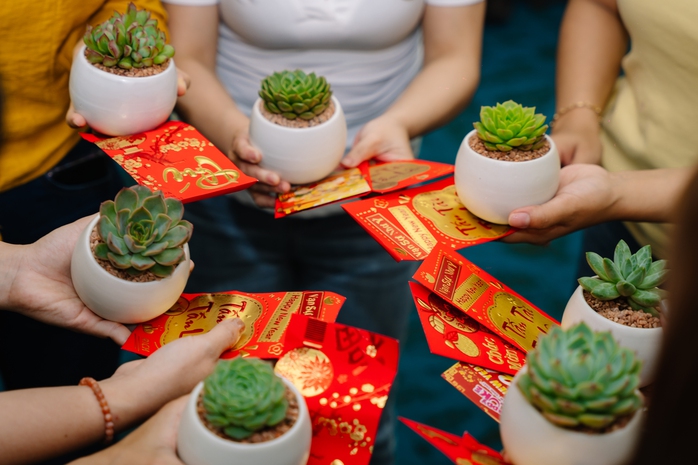  Một tập đoàn BĐS tại Đà Nẵng "lì xì sức khỏe" cho nhân viên đầu năm mới - Ảnh 3.