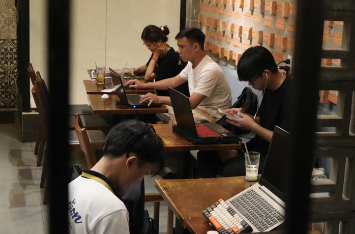 Xu hướng mưu sinh đa nghề - Ảnh 1.