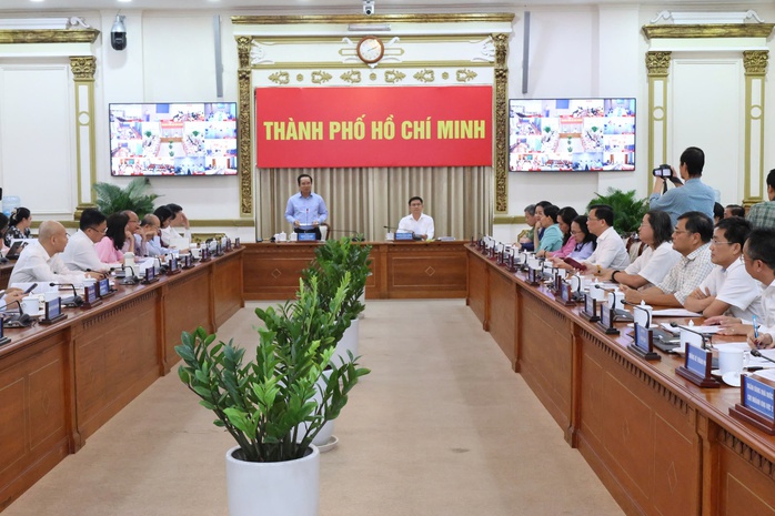 Khẳng định vai tr&ograve; đầu t&agrave;u của TP HCM - Ảnh 1.